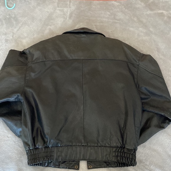Vintage Leather Jacket - Picture 3 of 5